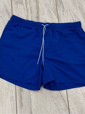 Duluth Trading Co Men's Bright Blue Swim Trunks with Light Blue Drawstring